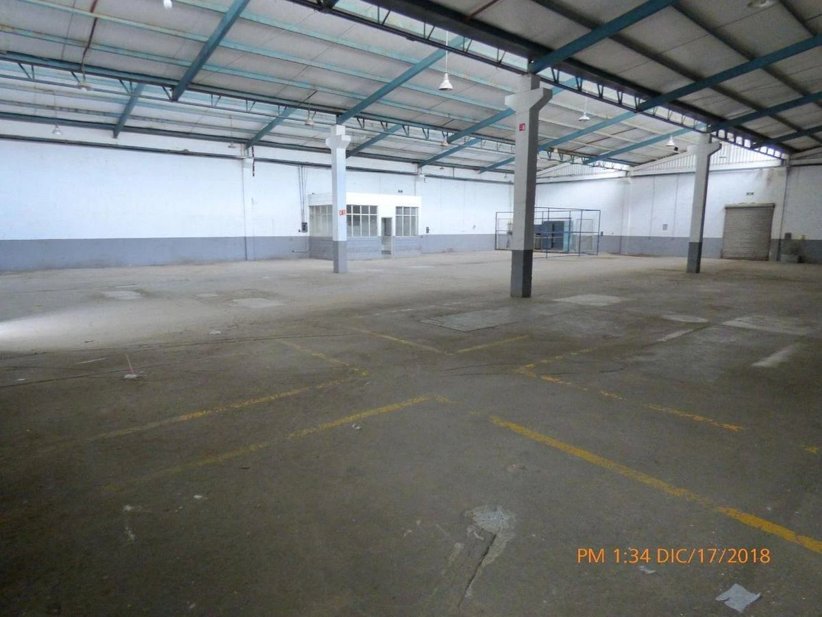 Warehouse for rent in San Pedro 