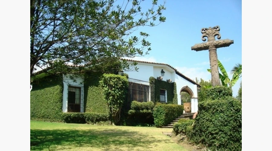 LA JUANA COLONIAL HOUSE FOR SALE