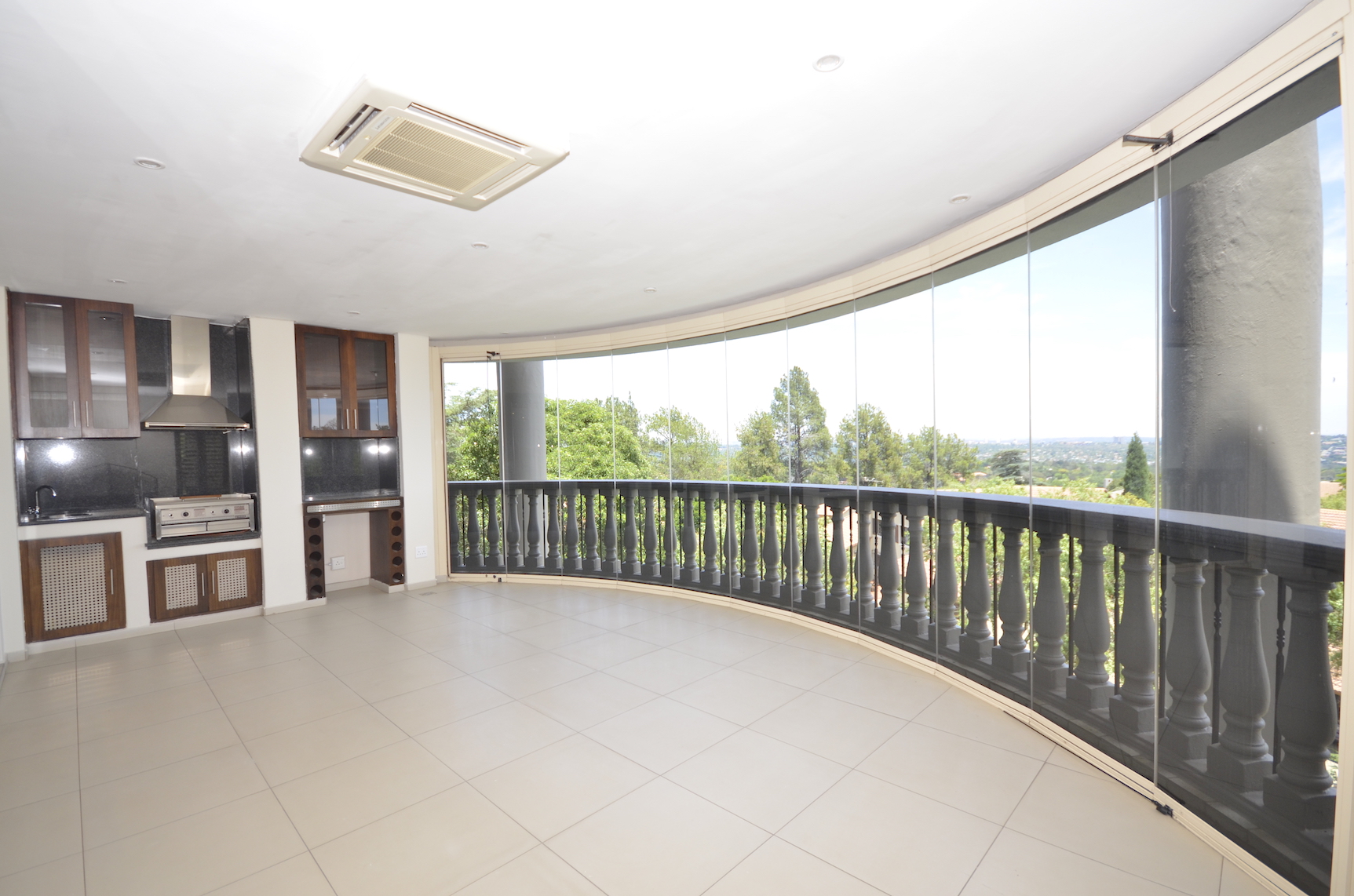 Executive 3 Bedroom Apartment For Sale in Morningside, Sandton