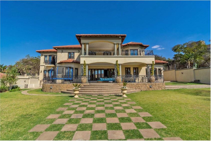 Luxurious  Top of the Line 5 Bedroom Cluster House For Sale in Bryanston