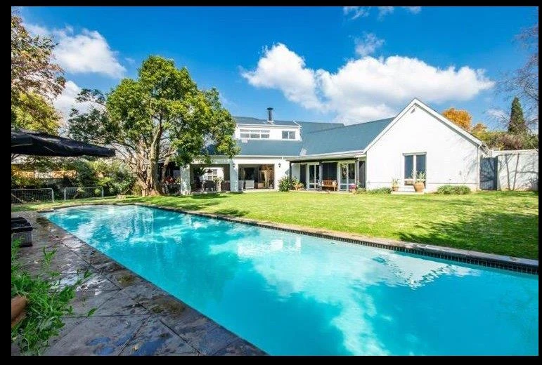 6 Bedroom House For Rent in Inanda