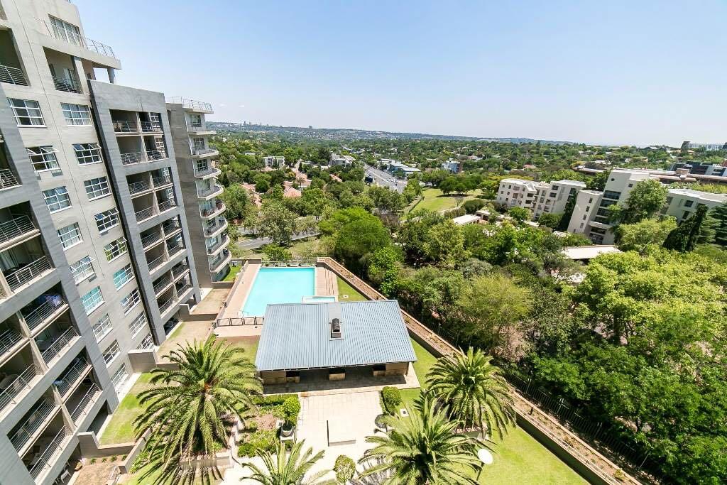 Pristine 2 Bedroom Apartment For Sale in Sandhurst