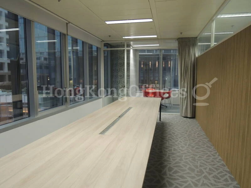 Low Floor Office For Rent in Central
