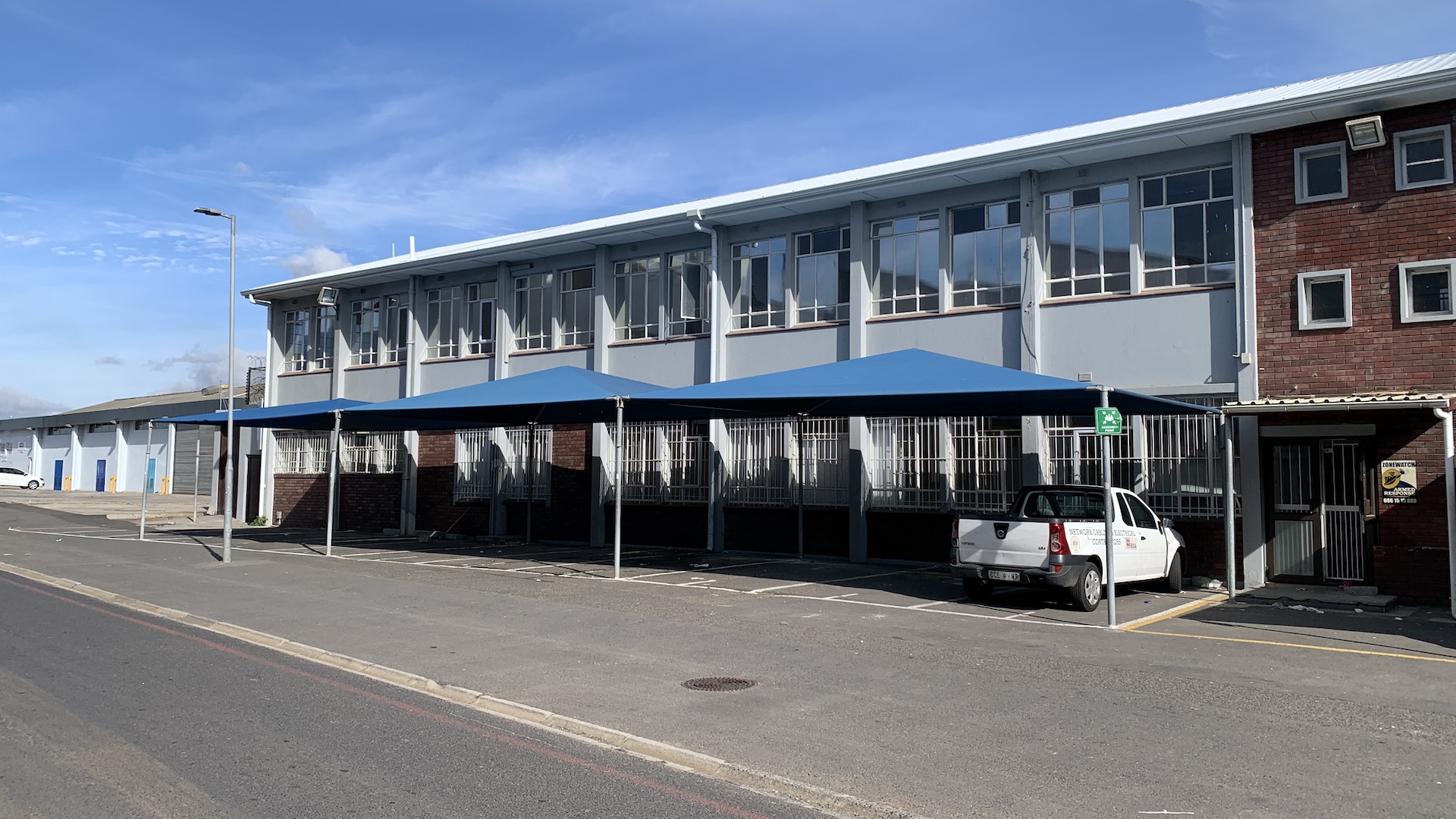 Beautiful Commercial Property For Rent in Maitland, Cape Town