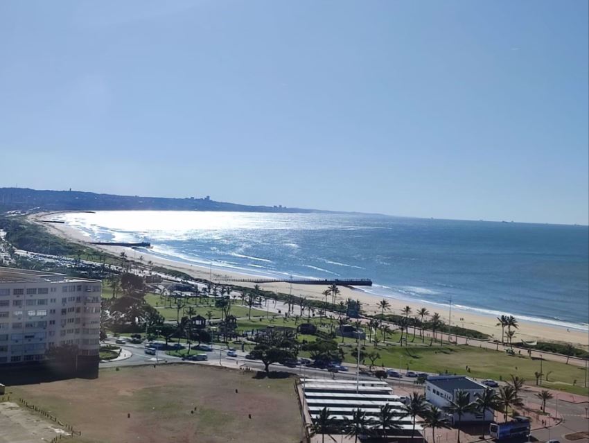 Gorgeous 4 Bedroom Apartment For Sale In North Beach Durban