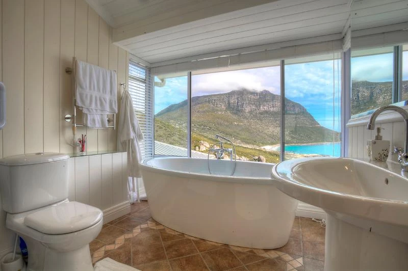 Magnifique et Privée Maison 5 Chambres à Vendre à Llandudno, Cape Town