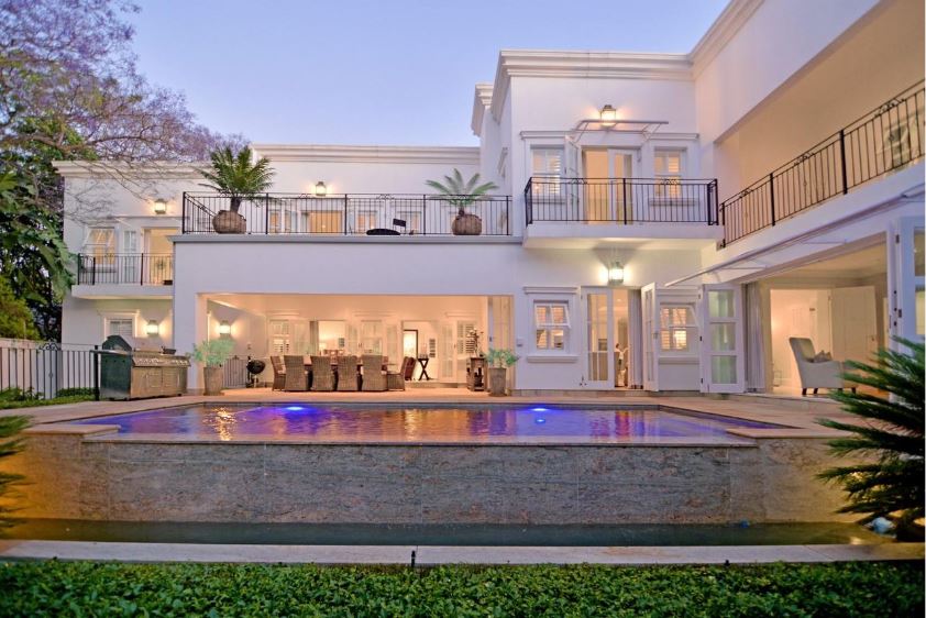 Magnificent 5 Bedroom Luxurious House For Sale in Bryanston