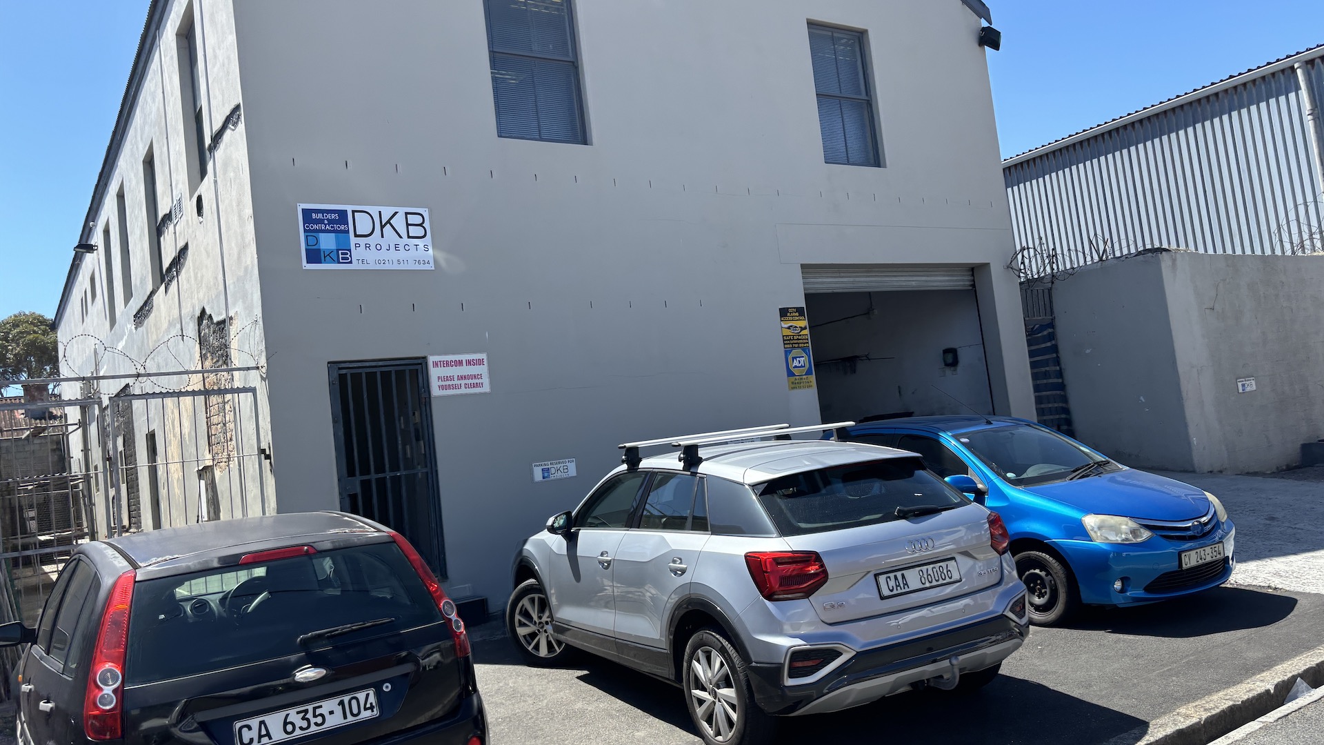 Neat & Tidy Commercial Property For Rent in Ndabeni, Cape Town