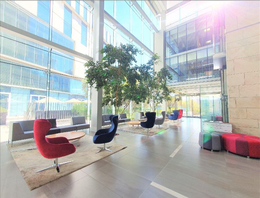 Beautiful Modern Office With Existing Layout In Place For Rent in Sandton