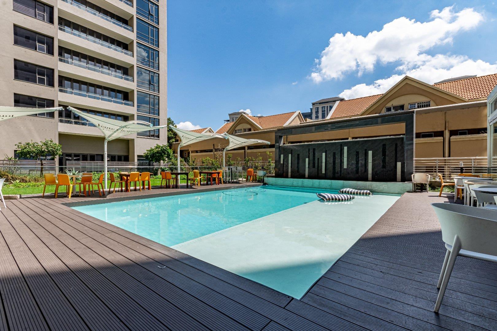 Magnificent 3 Bedroom Apartment For Sale in Sandton Central