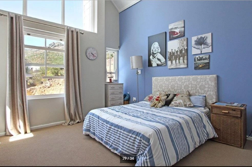 Qualitativ hochwertige Villa mit 6 Schlafzimmern zu verkaufen in Hillcrest