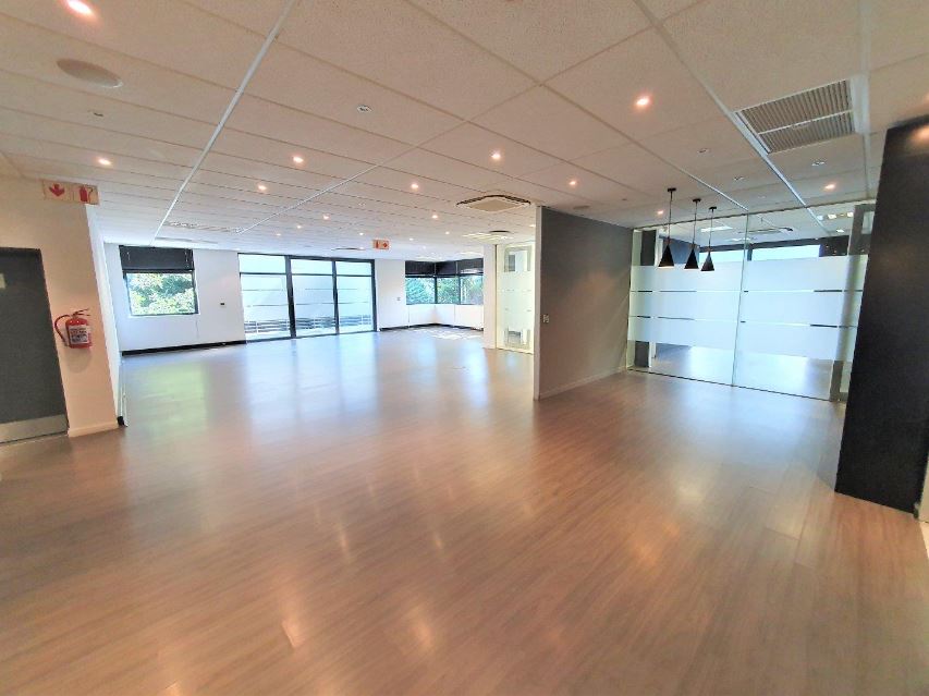 Top-Notch Modern Office For Rent In Sandton 