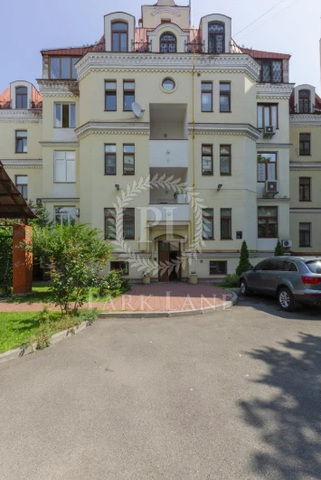 Verkoop appartement 6-kamer Levandovska St. 12