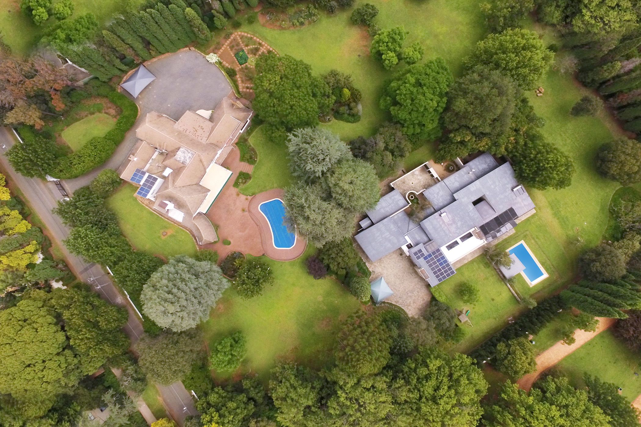 Investment- Ideal Security Estate Home For Sale in Hyde Park, Sandton
