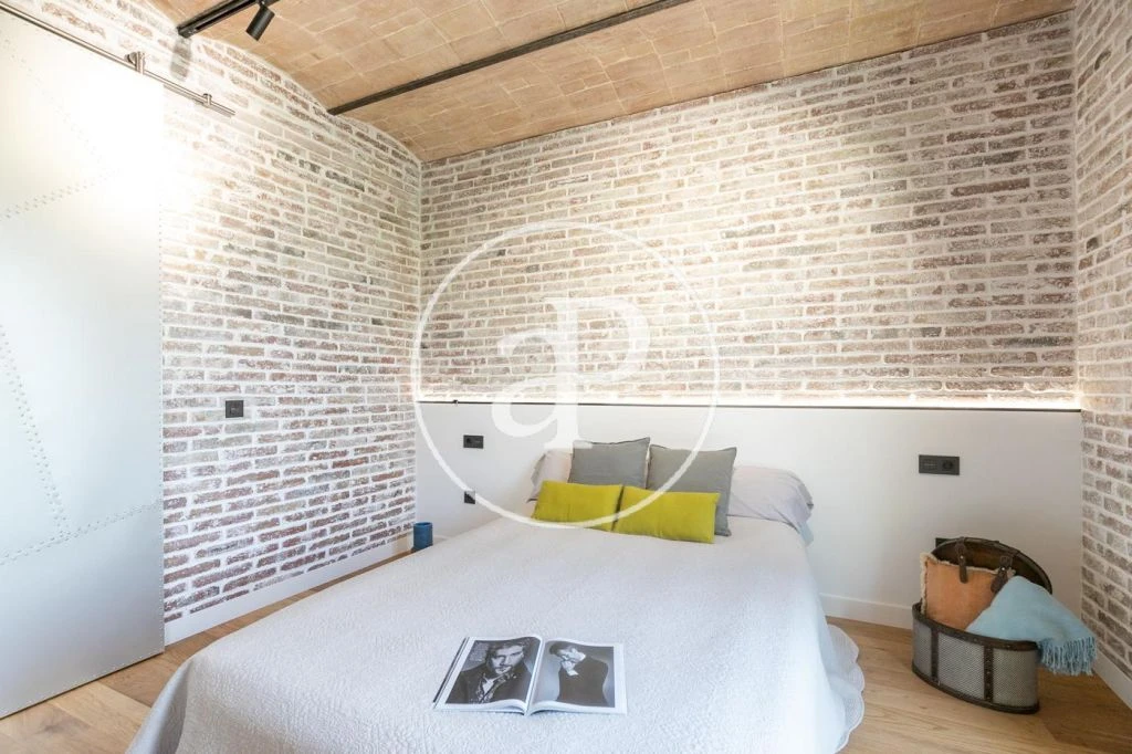 Luminious loft in the heart of Poblenou