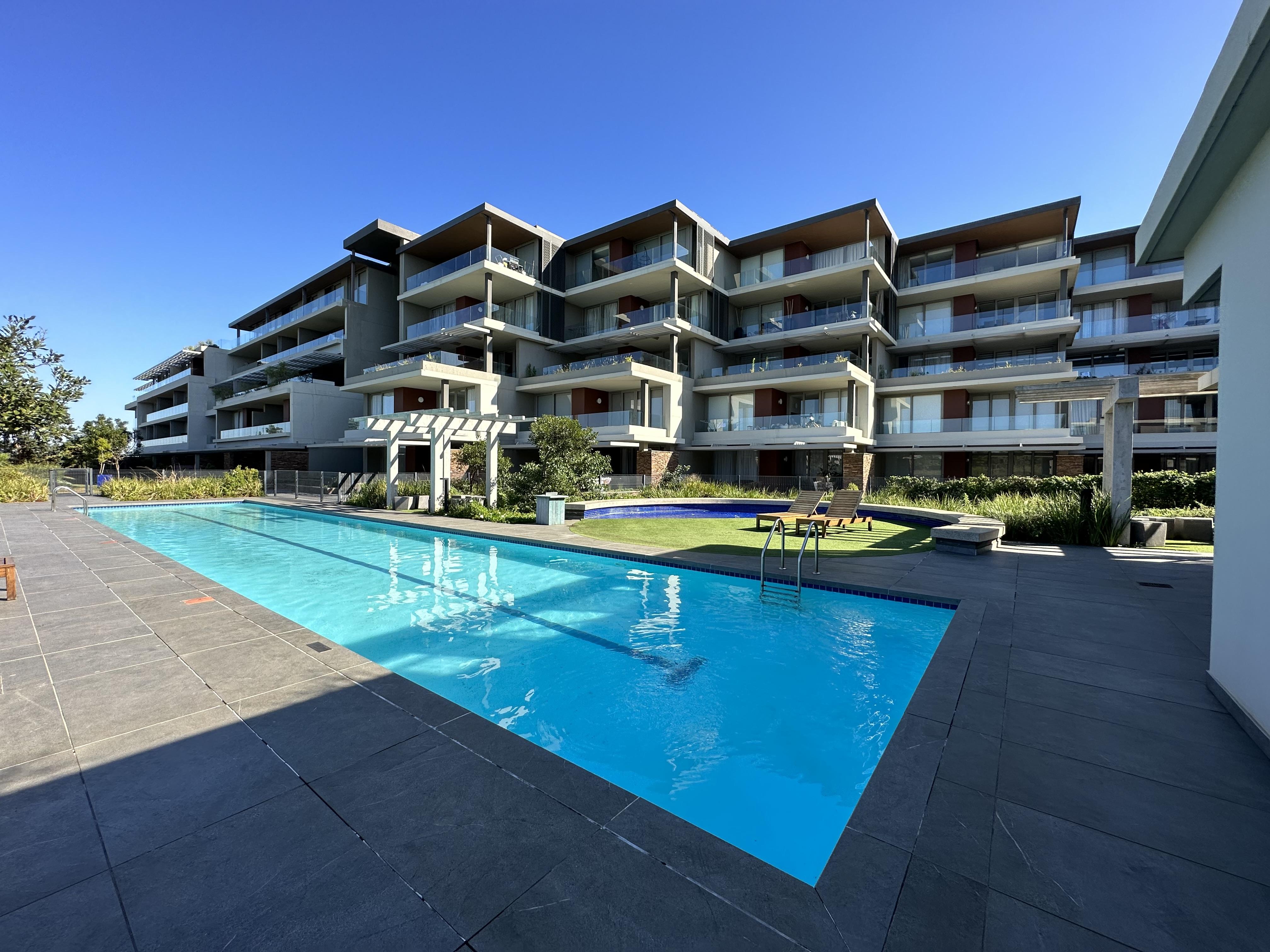 Gorgeous 3 Bedroom Penthouse To Let in Sibaya Precinct