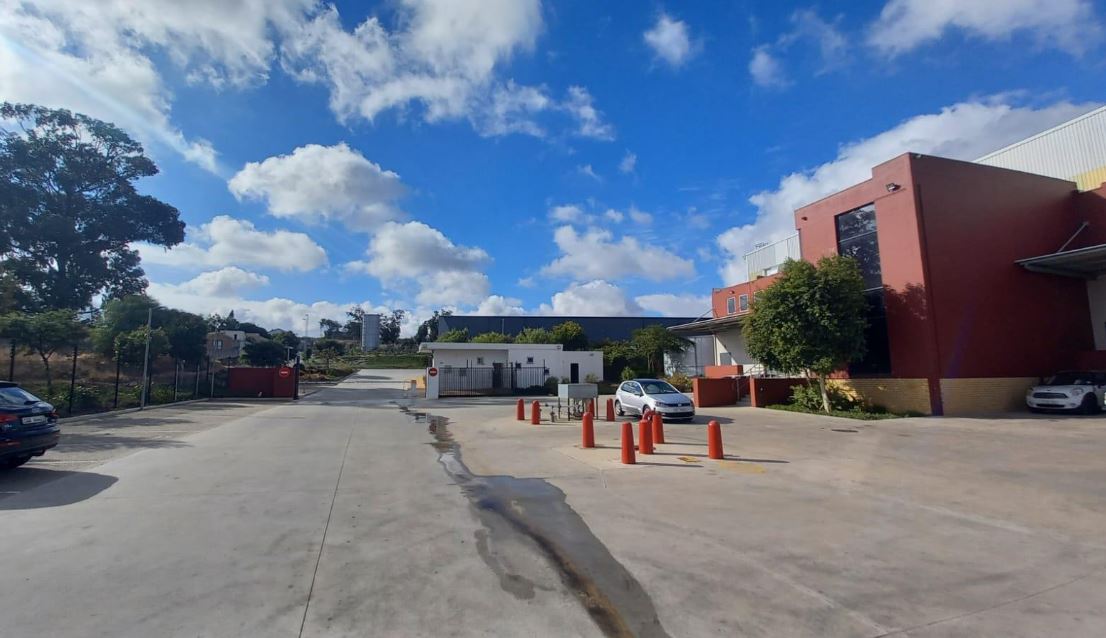 Top-Notch Industrial Property to Rent in Everite Industria