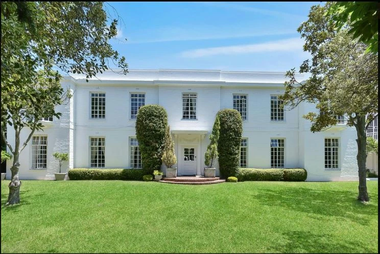 Prestigiosa casa di 7 camere da letto in vendita a Sandhurst