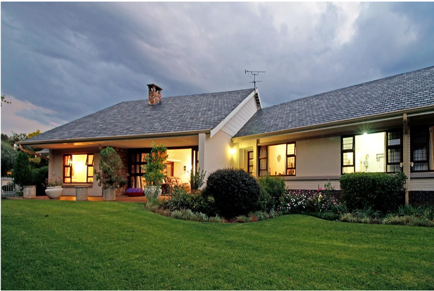 Magnificent And Sought After 4 Bedroom House For Sale in Bryanston