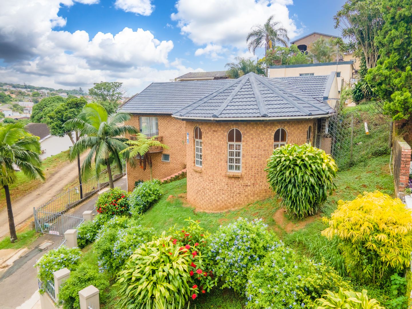 Perfect investment opportunity - 22 Bedroom House For Sale in Morningside