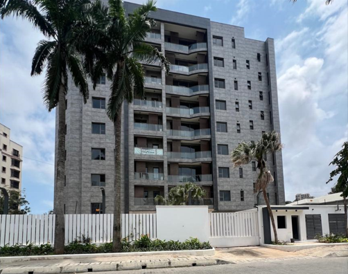 Contemporary 3 Bedroom Apartment For Sale in Ikoyi, Lagos