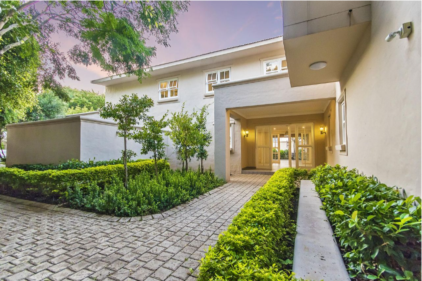  Prestigious And Luxurious 4 Bedroom House For Sale in Hurlingham