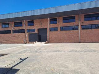 A Grade Warehouse For Rent In Springfield Park